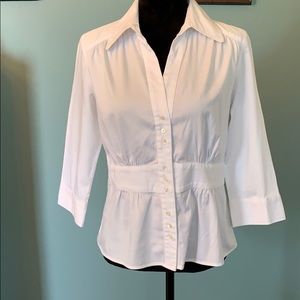 Professional White Quarter Length Sleeve Button Up
